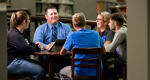 马来西亚理科大学留学一年费用是多少