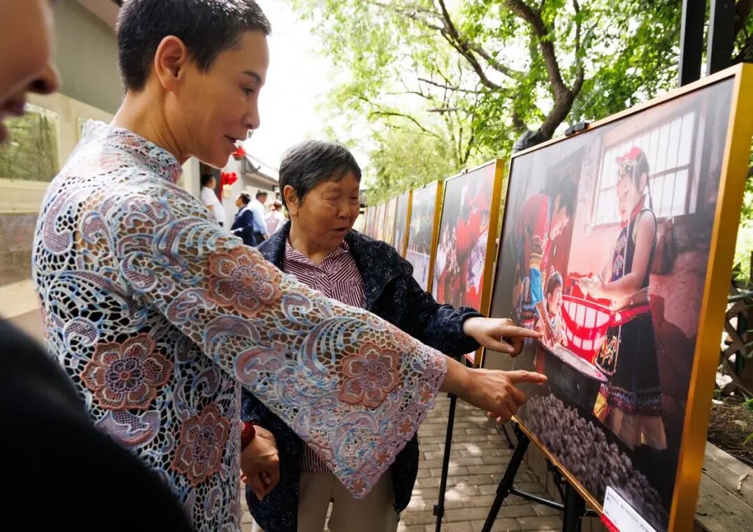 留余讲堂家文化专题摄影展：以光影记录家风传承