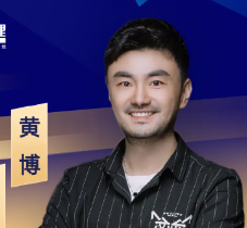 原黄博课程动态中的黄博老师照片