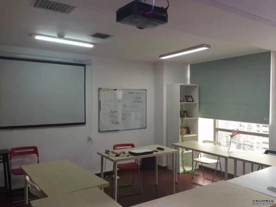 原德语课程简章中的教室资料图