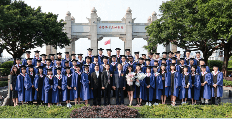 城建与产业创新领军人才EMBA班原简章往期合影