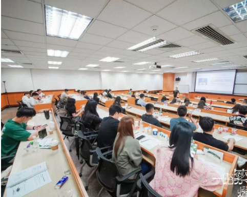 中山大学企业家工商管理课程原简章课堂照片