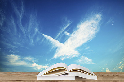 西南财经大学在职研究生参加入学考试的最低要求是什么？