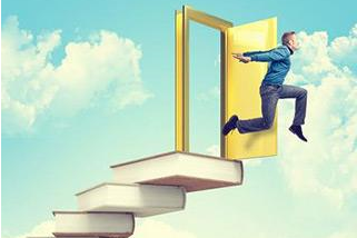 报考卓越经理人实务课程学费贵吗？