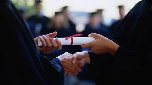 报考网络远程教育对上班族的优势