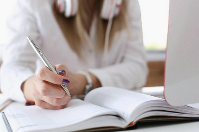 大专考在职研究生难吗？