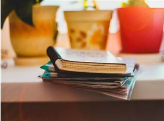 大学生可以报考在职研究生吗？