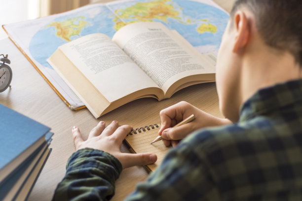 2021成人国学课程包括哪些?