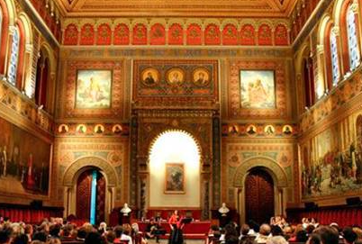 西班牙武康大学mba毕业典礼