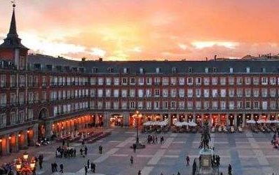 西班牙康普斯顿大学简介