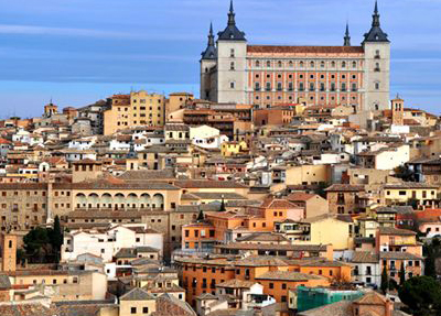 西班牙康普顿斯大学留学选什么专业好