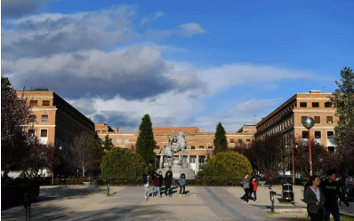 西班牙康普顿斯大学硕士学费介绍