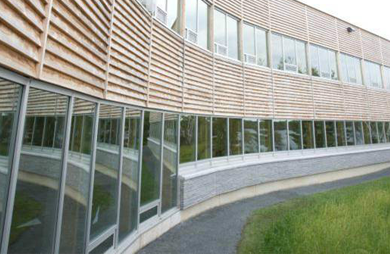 劳伦森大学一年学费