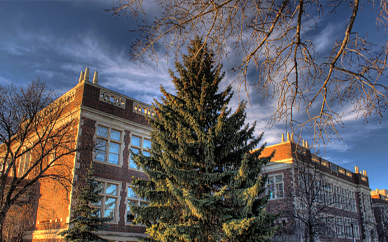 加拿大阿尔伯塔大学住宿费用