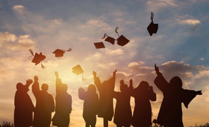 考研新东方全程班的学费多少钱