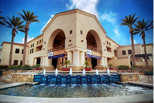 美国加州浸会大学在哪里