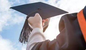 社科院企业管理在职博士好考吗？