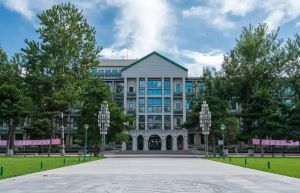 中国人民大学在职金融硕士如何？