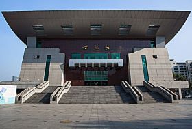 人大在职研究生需要读几年？