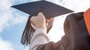 哪些人群又比较适合去读免联考MBA？