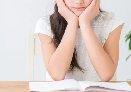 哪些人去过紫荆女子学堂？