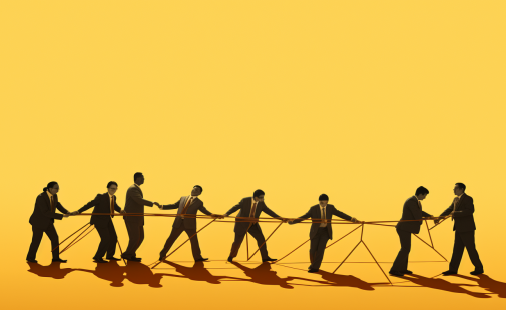 顾均辉战略定位价格