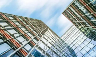 建筑培训班出来好找工作吗?