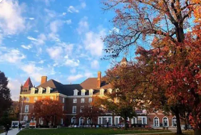 伊利诺伊大学在美国的认可度如何？