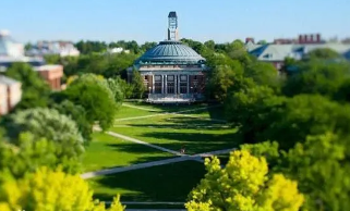 美国伊利诺伊大学就业容易吗？