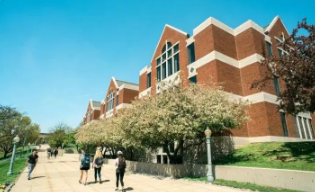 拉蒙尤以留学优势介绍