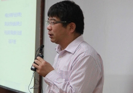 陆满平老师简介