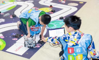 上海学生少儿编程费用贵吗？