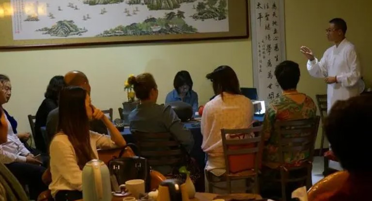 刘圆印讲国学讲辟谷