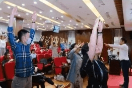 2024哲学经典课程学费多少？