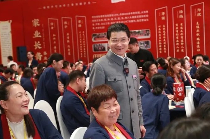 2025年康华兰老师《百年望族》近期上海、成都、长沙、西安、广州、北京开课