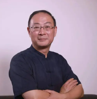 人民大学金灿荣讲课风格是什么?