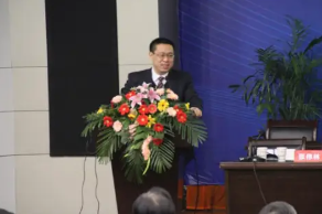 史璐教授讲课怎么样？