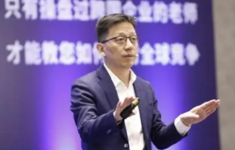 2025年顾均辉战略定位咨询:中国企业品牌崛起的实战指南