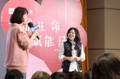 陈艺新的课程值得报吗？