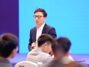 2025年顾均辉老师的课程在哪上？