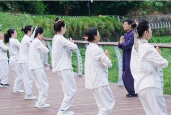 辟谷排毒训练营怎么样？