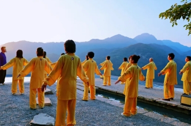 7天辟谷七天养生班价格多少？