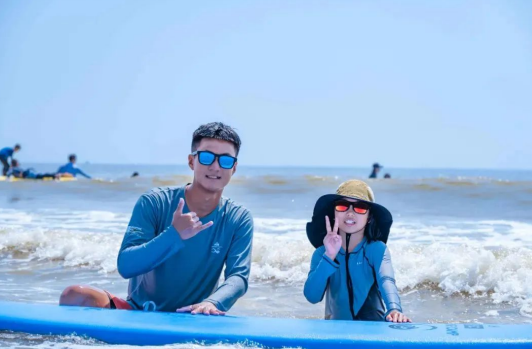 暑期青岛IYT帆船/冲浪考证营