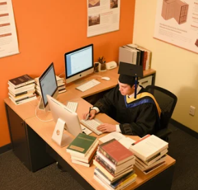 职场精英进阶之选：北师大在职哲学博士项目解析