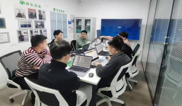 Java全栈(人工智能)开发 5人精品班