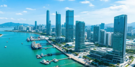 发展海南自贸港的优势是什么？