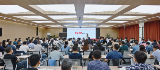 揭秘新商界总裁班招生门槛：您符合入学标准吗？