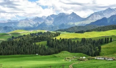 8月新疆伊犁亲子游培训有什么好处?