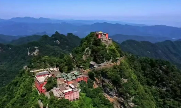 武当山高端秘境实修辟谷营