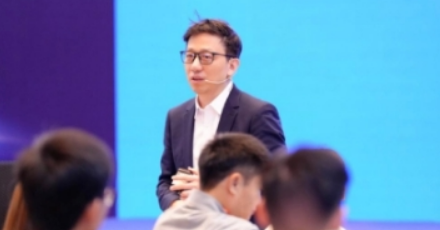 顾均辉课程值得学吗？